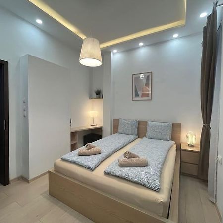 Szechenyi Renovated 2Br At Danube River Budapest Bagian luar foto
